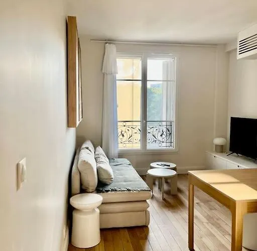 Appartement Paris 15 Porte De Versailles